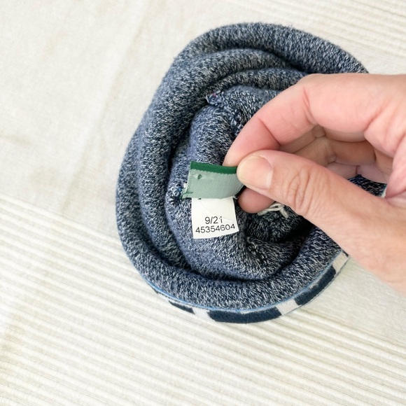 Kids' L.L.Bean Pom Hat - Picture 6 of 7